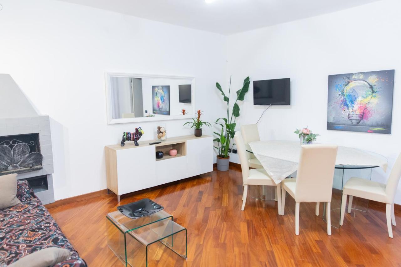 Sweet House Corso Genova Apartment Милано Екстериор снимка