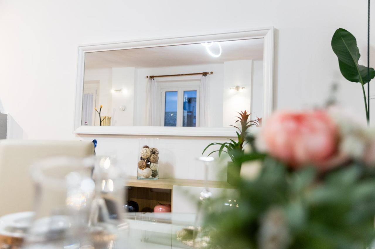 Sweet House Corso Genova Apartment Милано Екстериор снимка